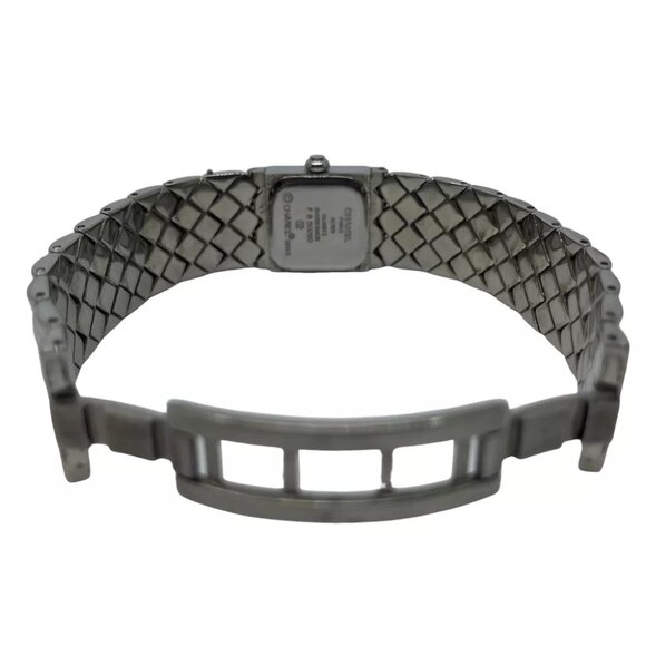 CHANEL Matelasse Quartz Wrist Watch Silver Metallic - Picture 12 of 12